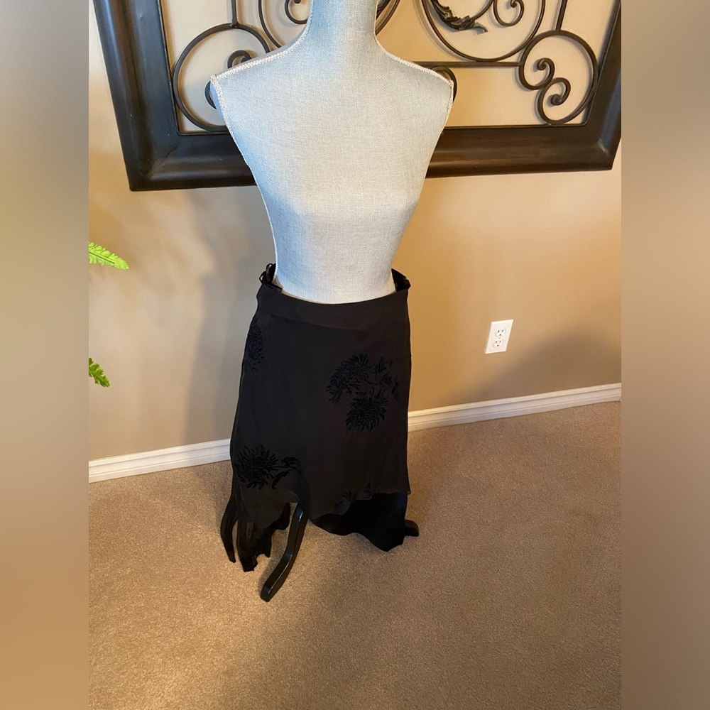 Elegant Asymmetric - Hem silky flowing skirt.